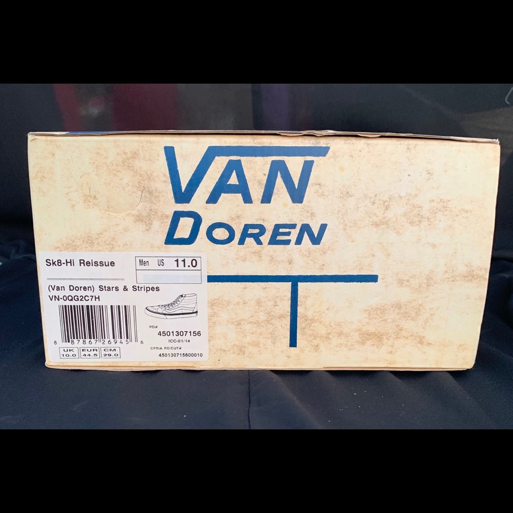 Vans - Picture 2 of 2